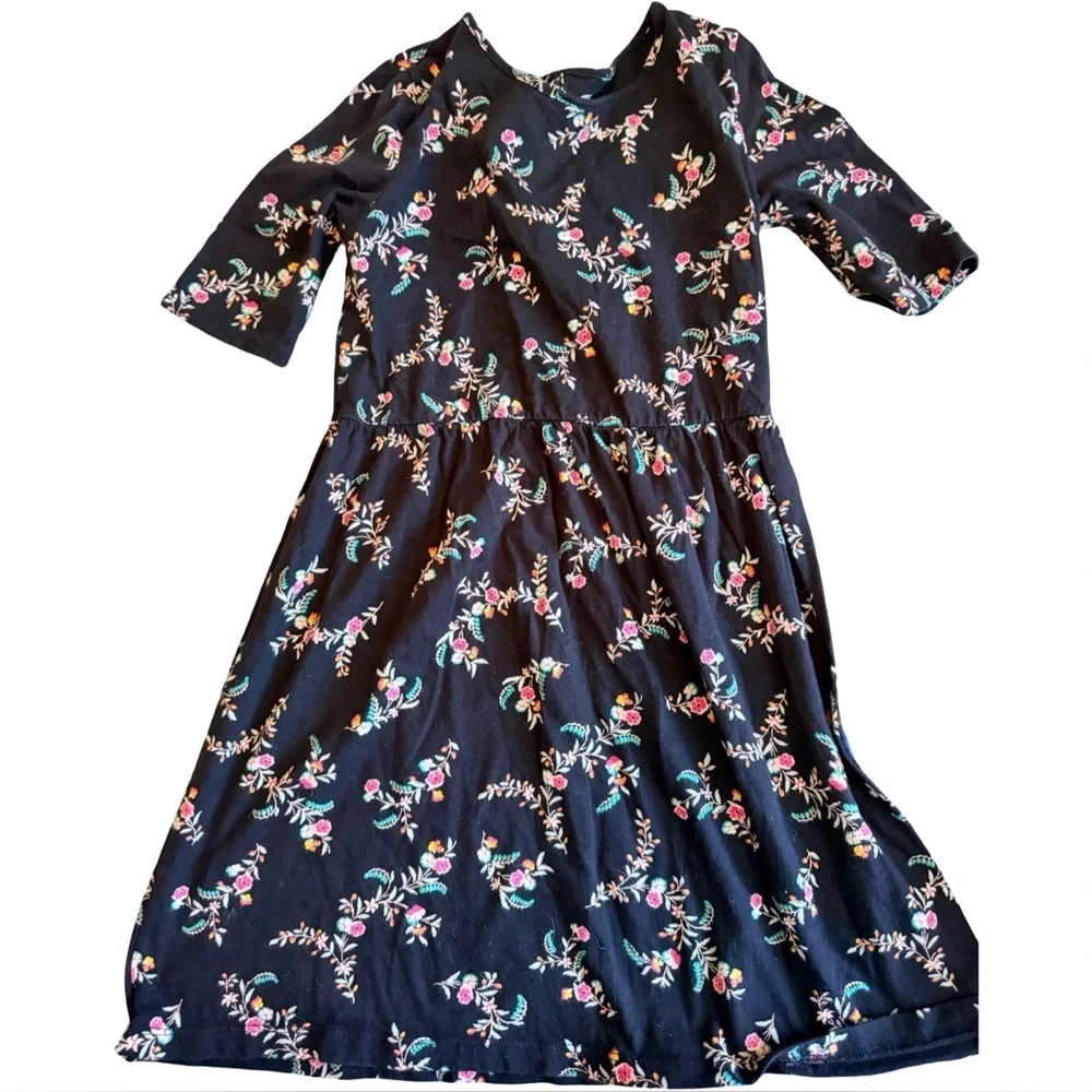 Girls 8 | Dress Bundle - 2- Old Navy + 1 Maxi